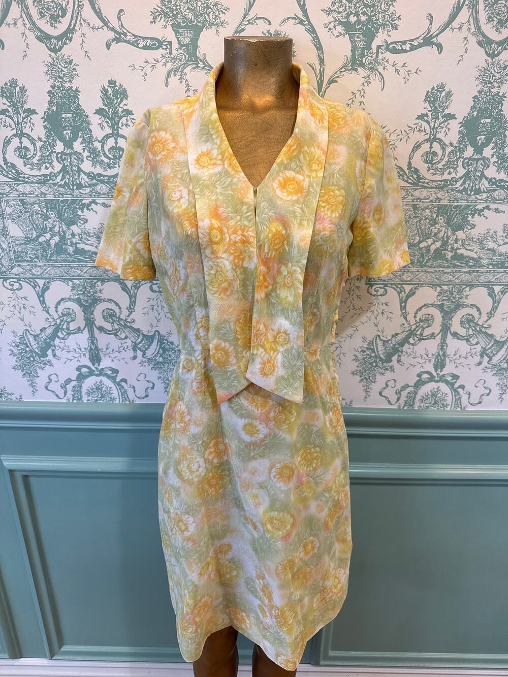 Vintage 70s Floral Day Dress Sony Pictures Studio Costume Yellow Green - S / M